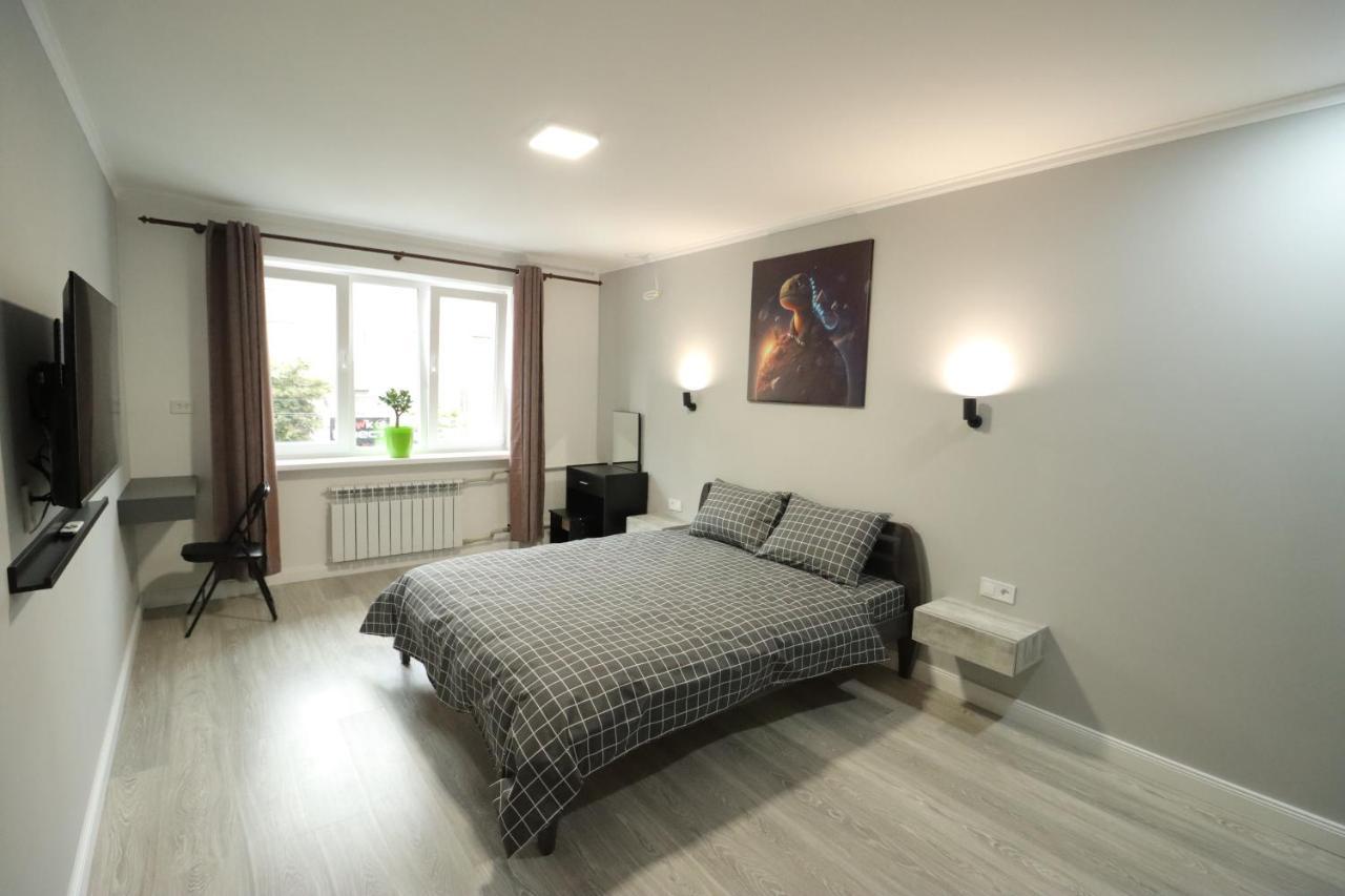 Cosmos Apartment Ternopil Bagian luar foto