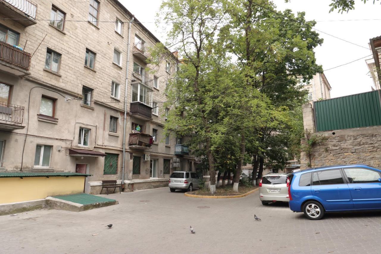 Cosmos Apartment Ternopil Bagian luar foto