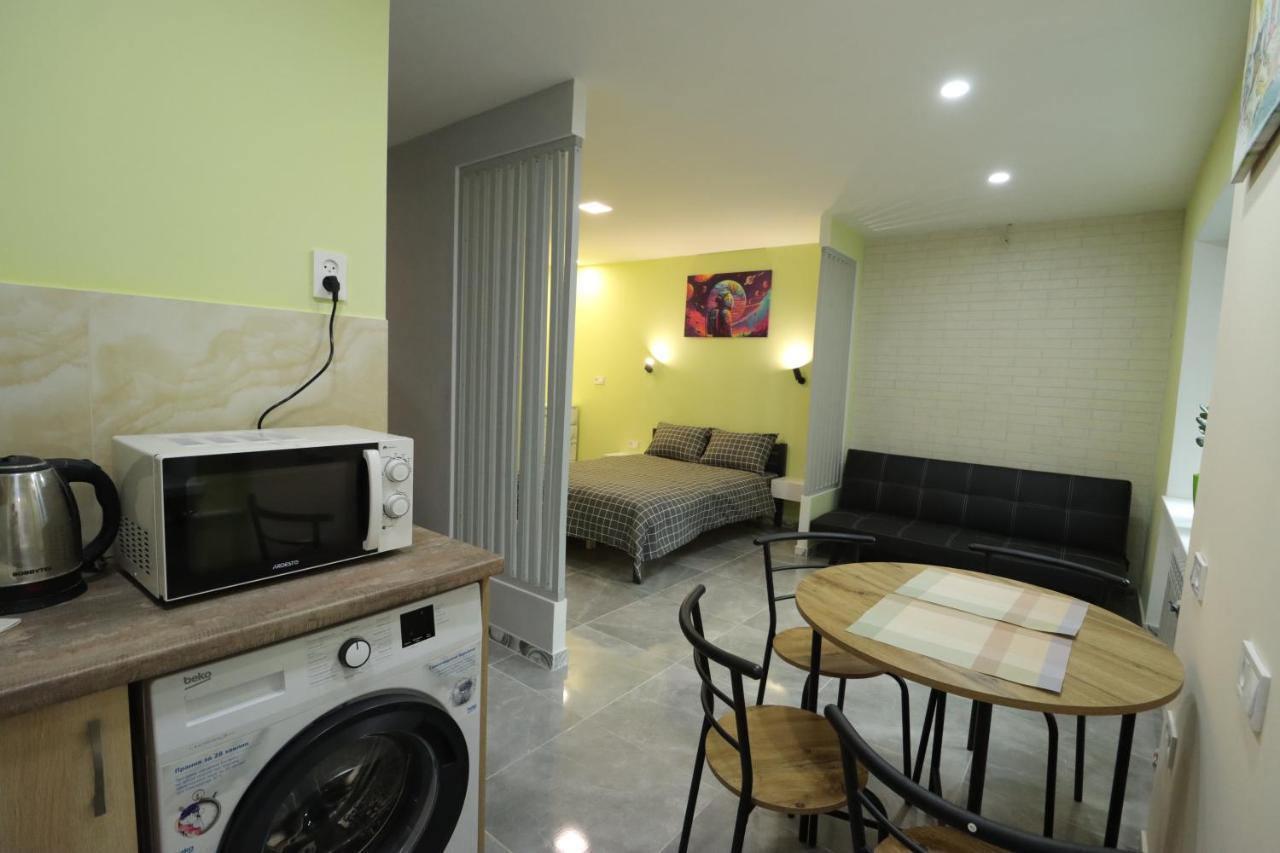 Cosmos Apartment Ternopil Bagian luar foto